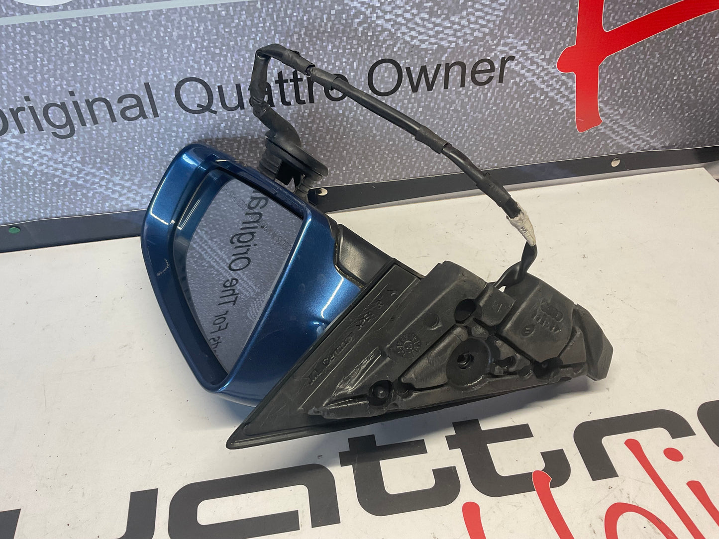 Passenger Power Mirror Right 8P1858532K