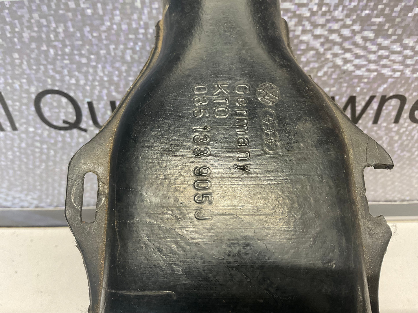 Injector Cooling Guide Duct 035133905J