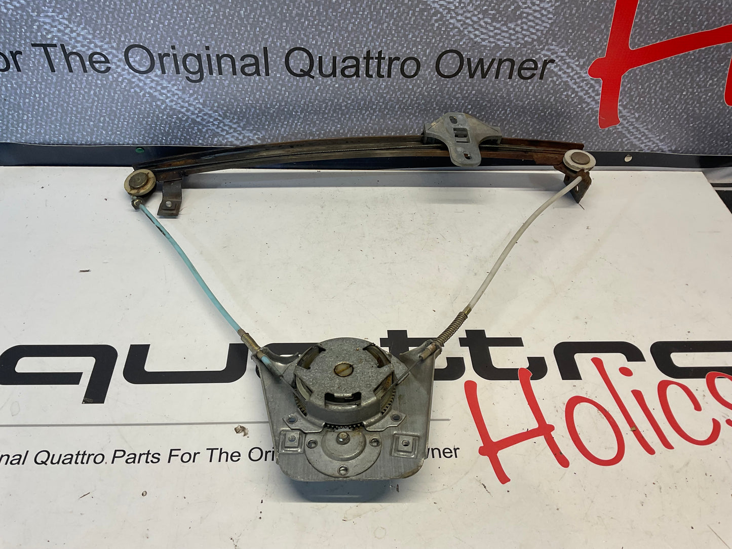 Driver Front Manual Window Regulator Left  813837399B B2