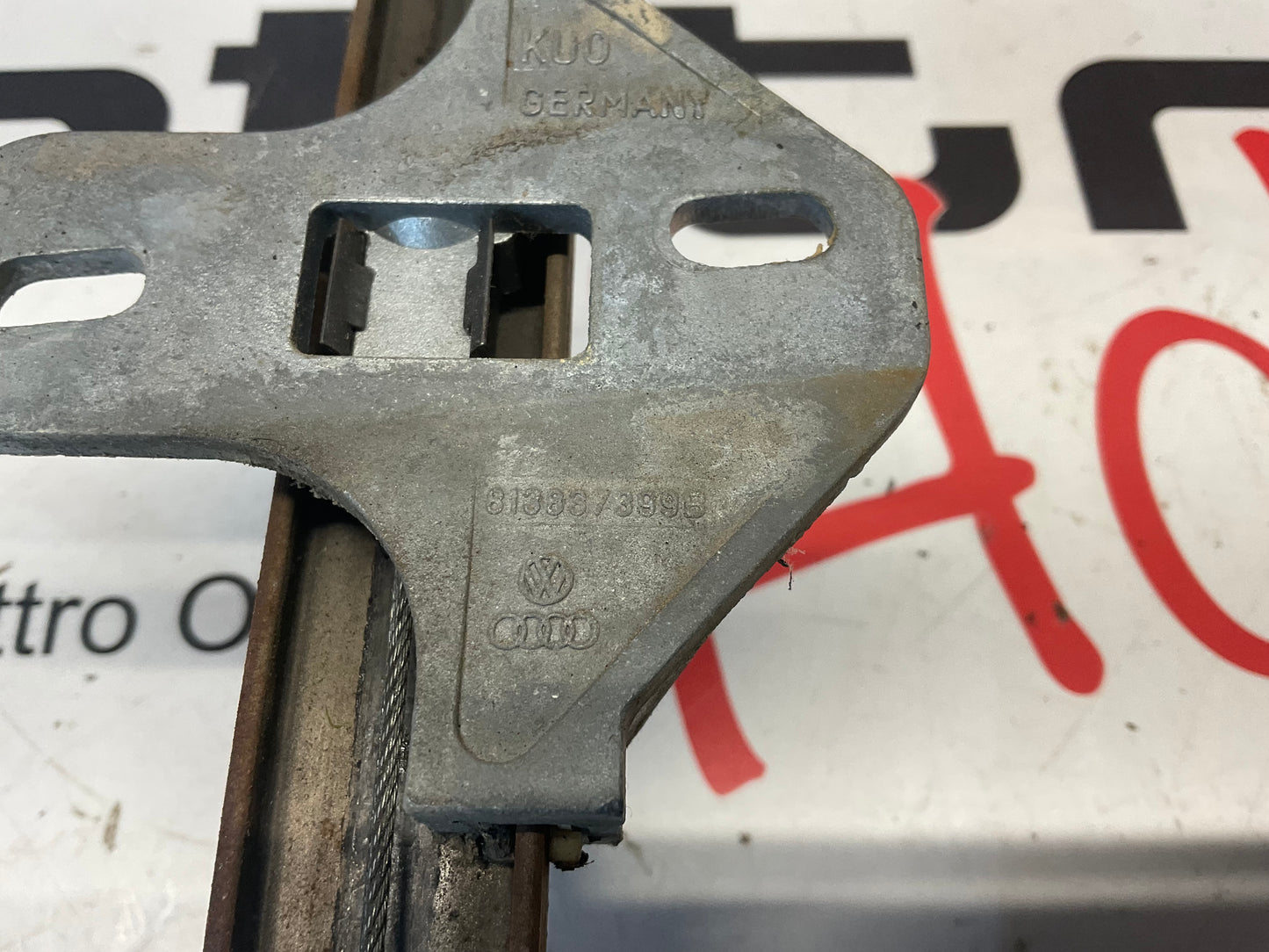 Driver Front Manual Window Regulator Left  813837399B B2