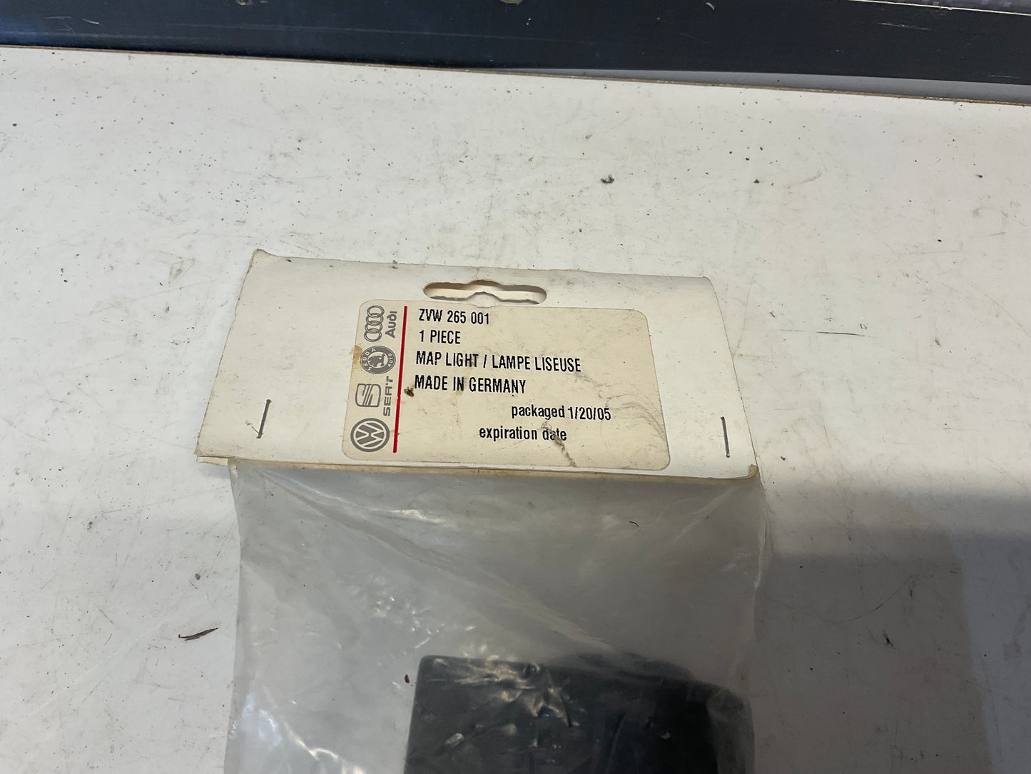 Map Light Cigarette Lighter ZVW265001 NOS
