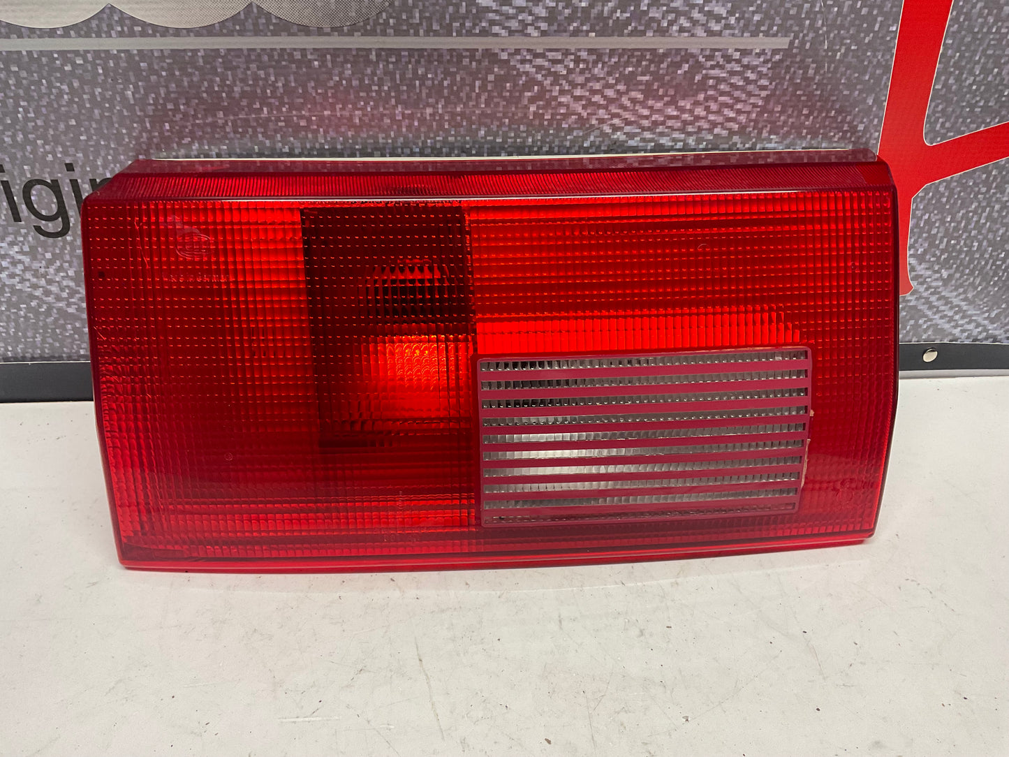 Driver Center Taillight Left 893945225D  B3