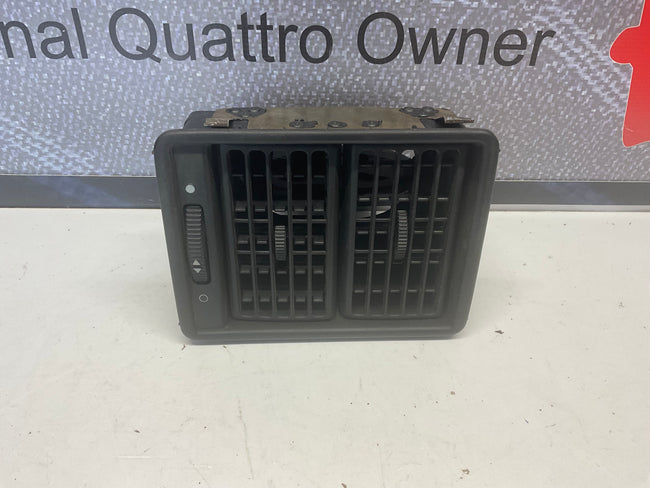 Center Dash Air Vent 447820903  C3