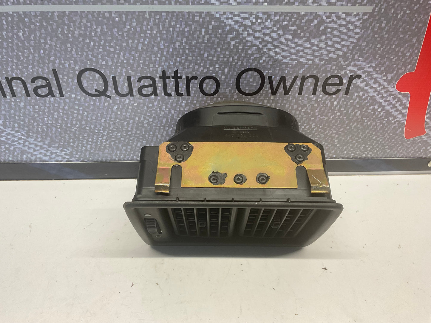 Center Dash Air Vent 447820903  C3