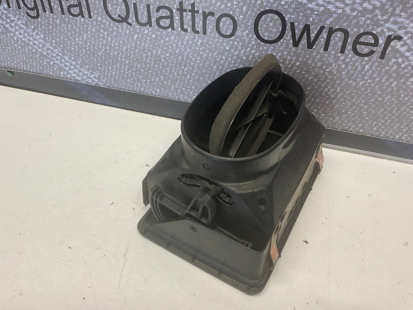 Center Dash Air Vent 447820903  C3