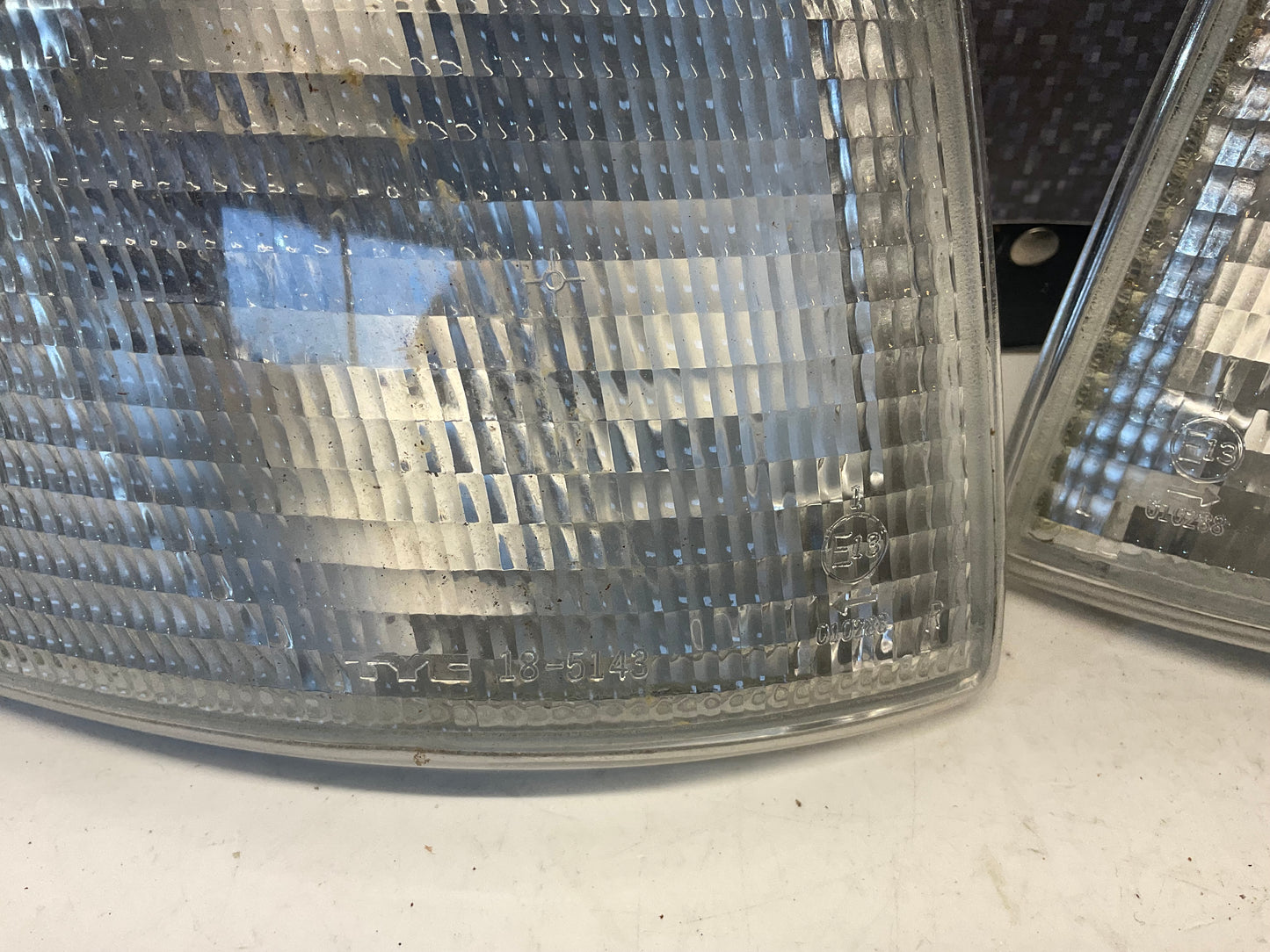 Front Corner Markers Clear Euro NEW 893941625 893941626  B3