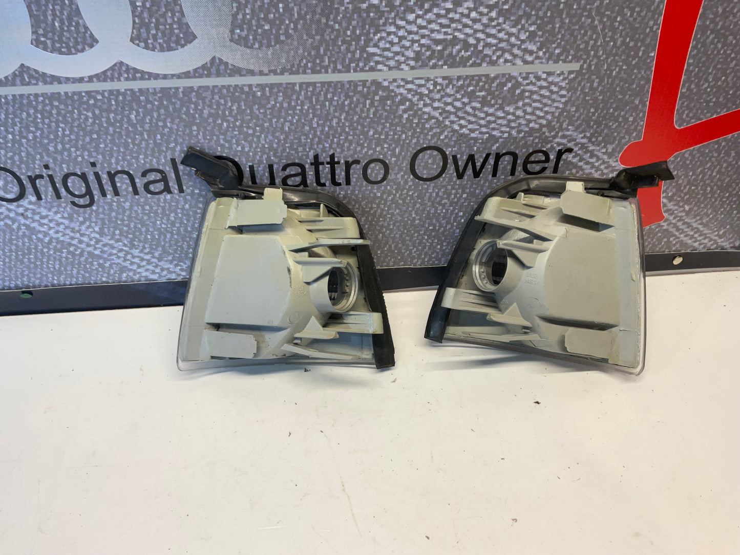 Front Corner Markers Clear Euro NEW 893941625 893941626  B3