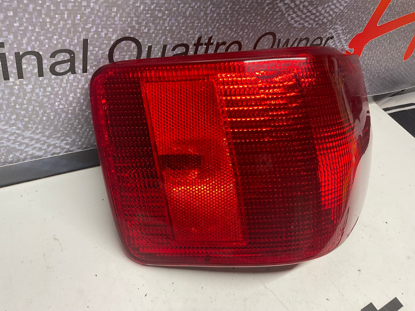 Driver Taillight Left 893945095C B3 90 20V