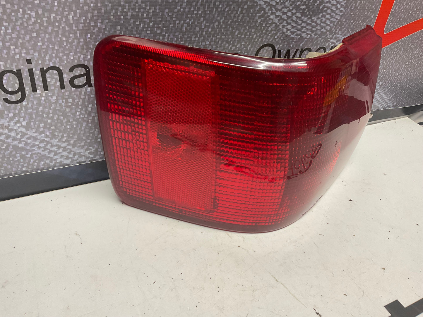 Driver Taillight Left 893945095C B3 90 20V