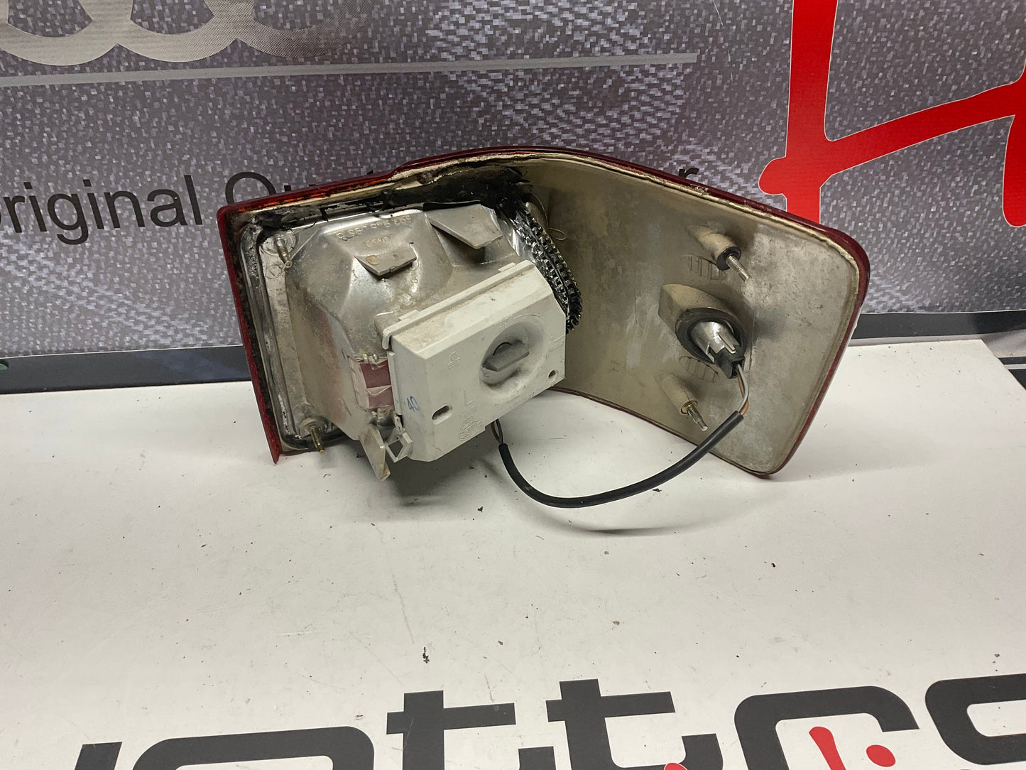 Driver Taillight Left 893945095C B3 90 20V