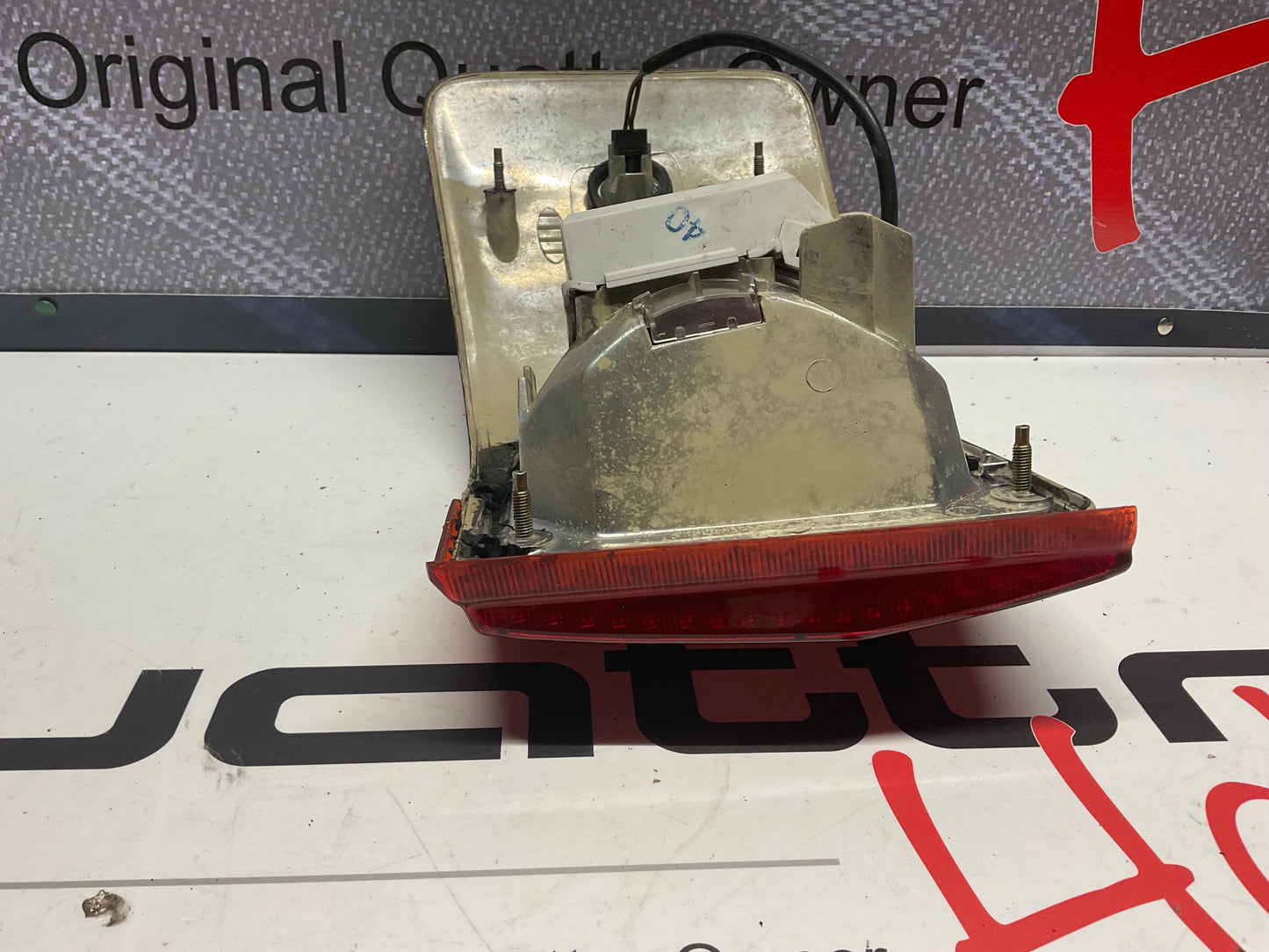 Driver Taillight Left 893945095C B3 90 20V