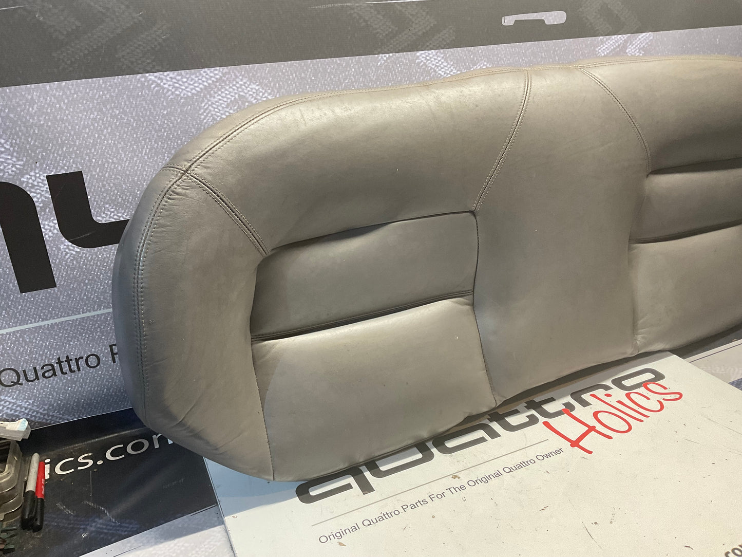 Rear Lower Seat Bottom Gray Leather 857885  B2