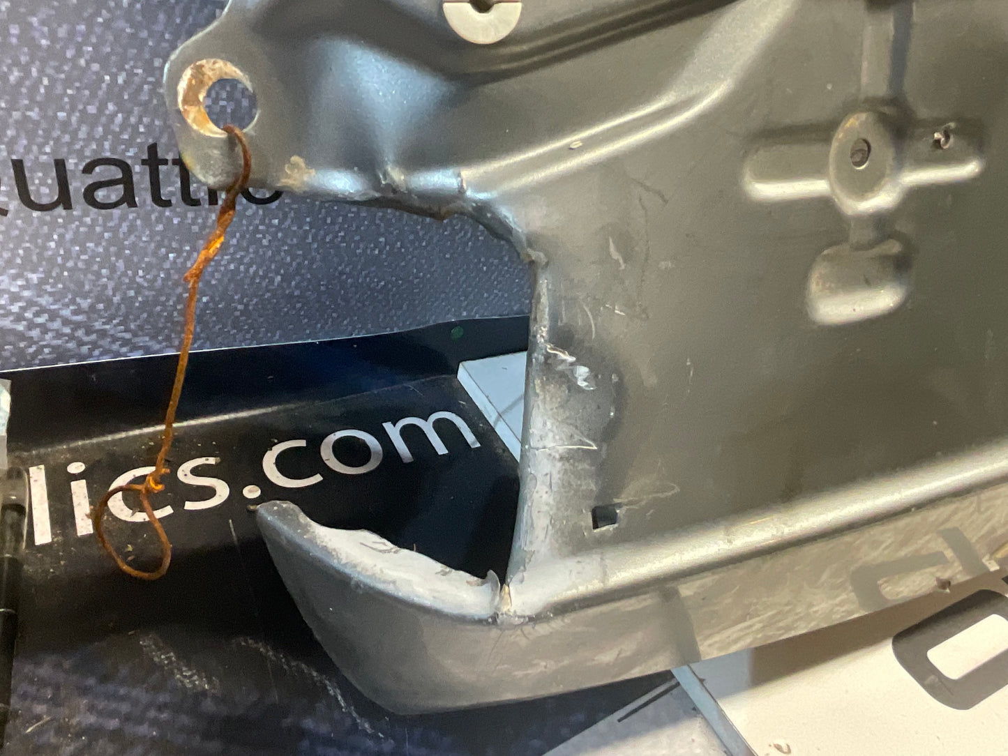 Driver Fender Left 443821105B  C3