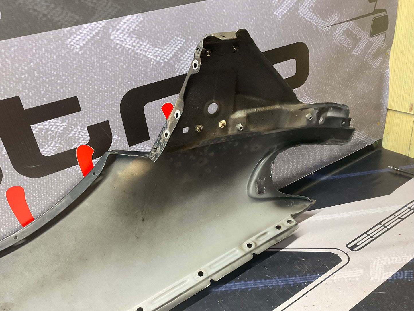Passenger Fender Right 4A0821106B  C4  S4