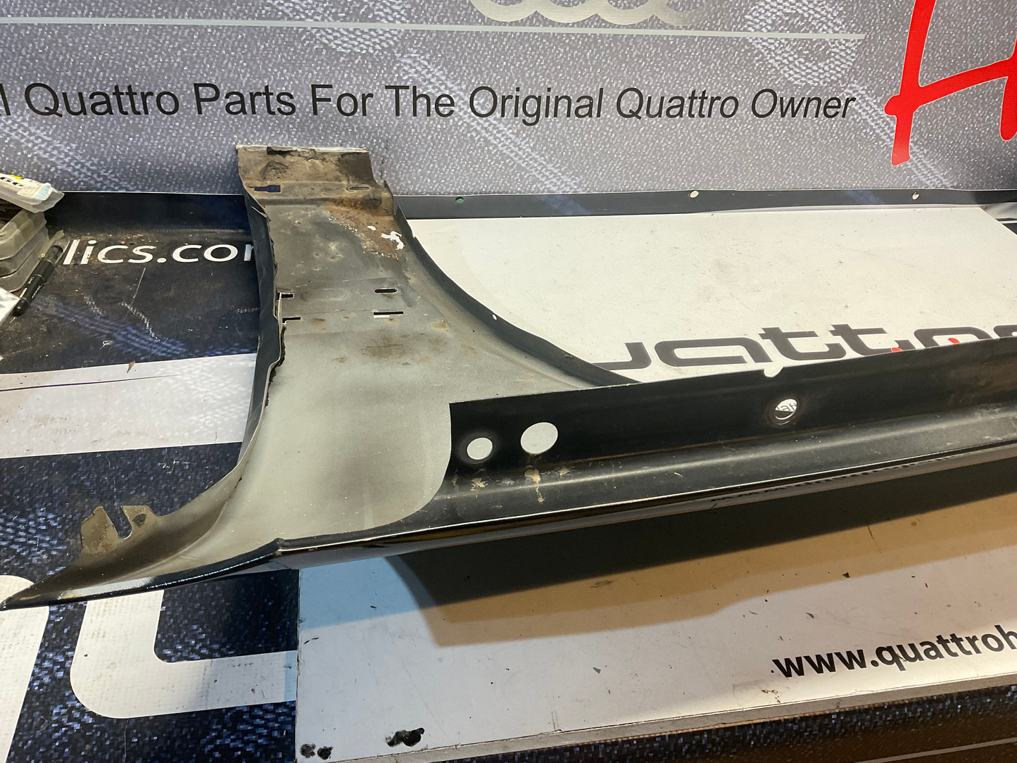 Passenger Fender Right 4A0821106B  C4  S4