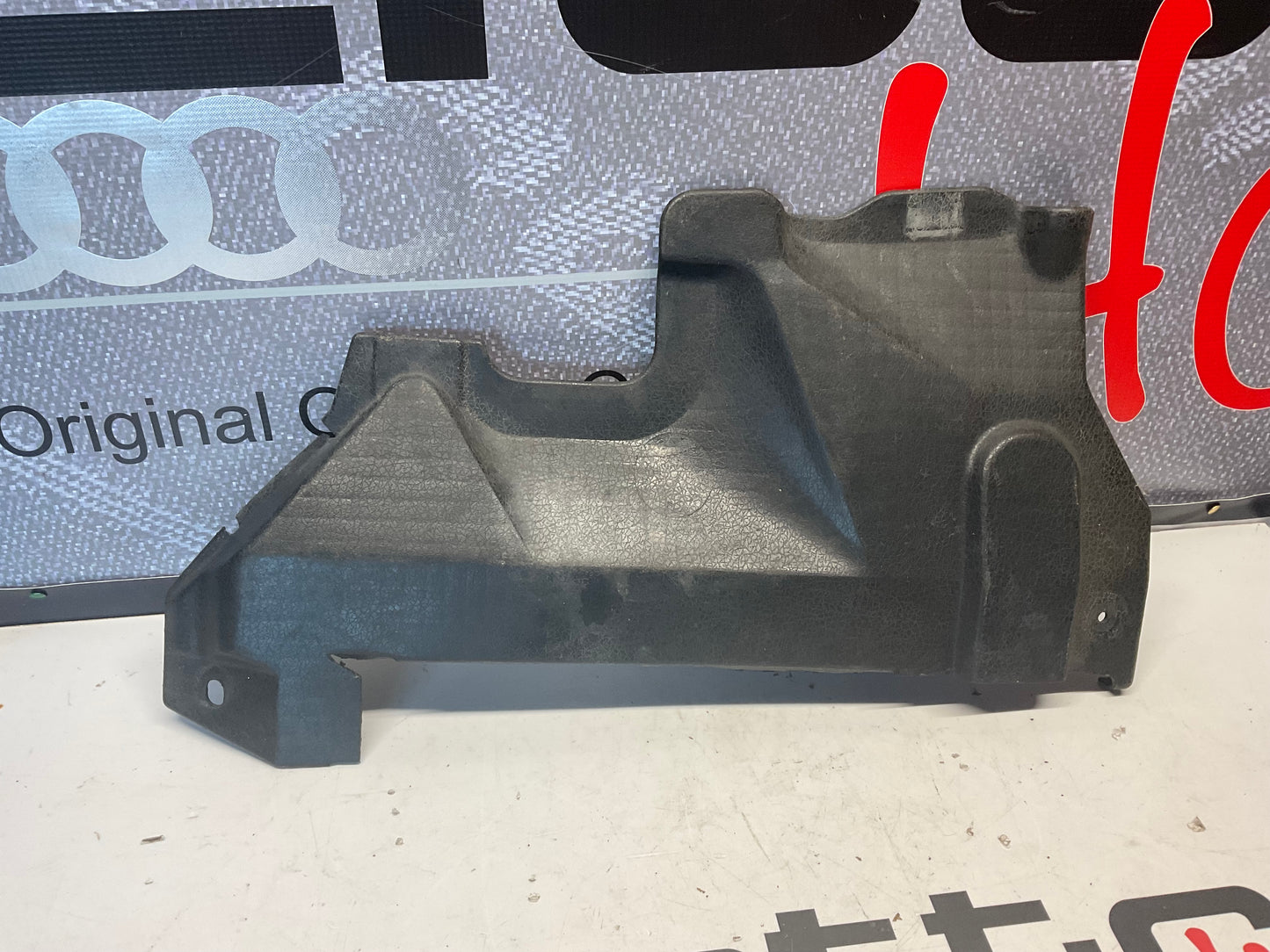 Radiator - AC Condenser Cover 811121293C  B2