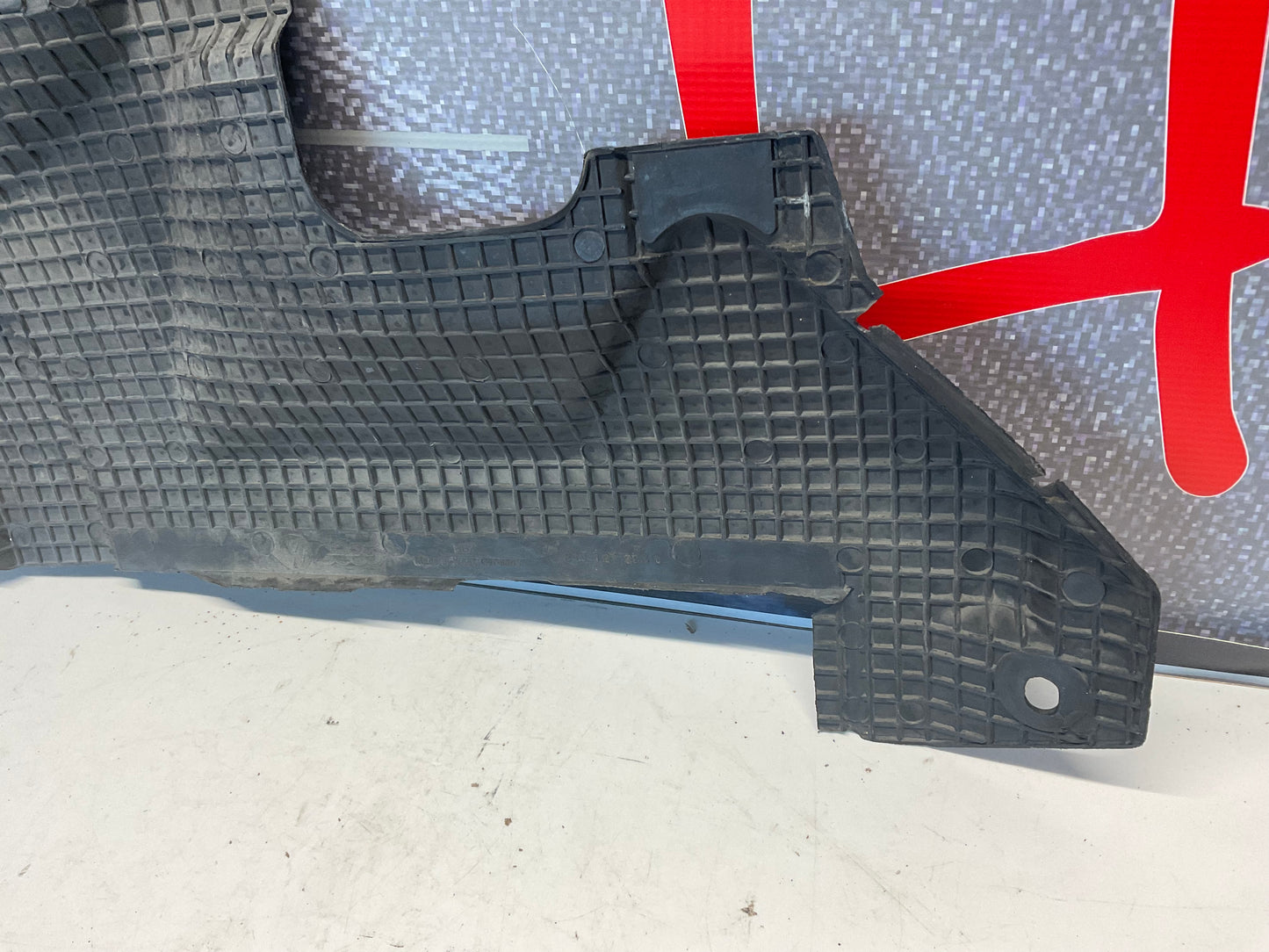 Radiator - AC Condenser Cover 811121293C  B2