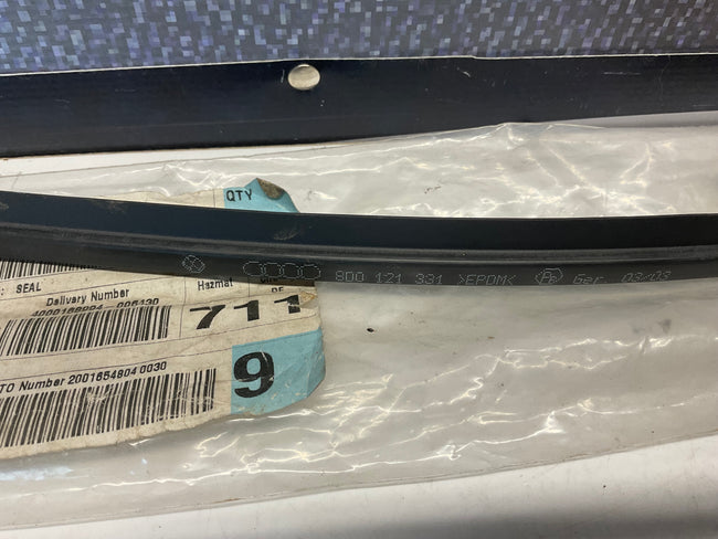 Radiator Upper Air Seal  NOS  8D0121331
