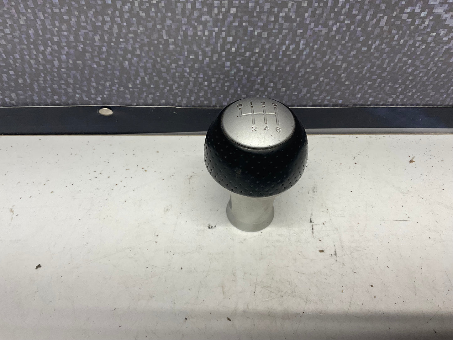 Manual Shift Knob Aluminum 8E0863278DRTAV  B7  RS4