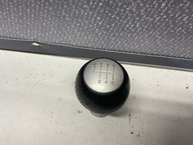 Manual Shift Knob Aluminum 8E0863278DRTAV  B7  RS4