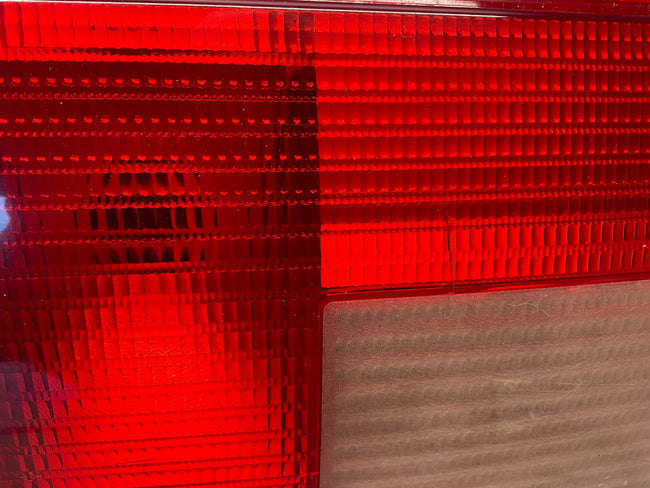 Tail Light Center Panel Left 4A0945093B  C4