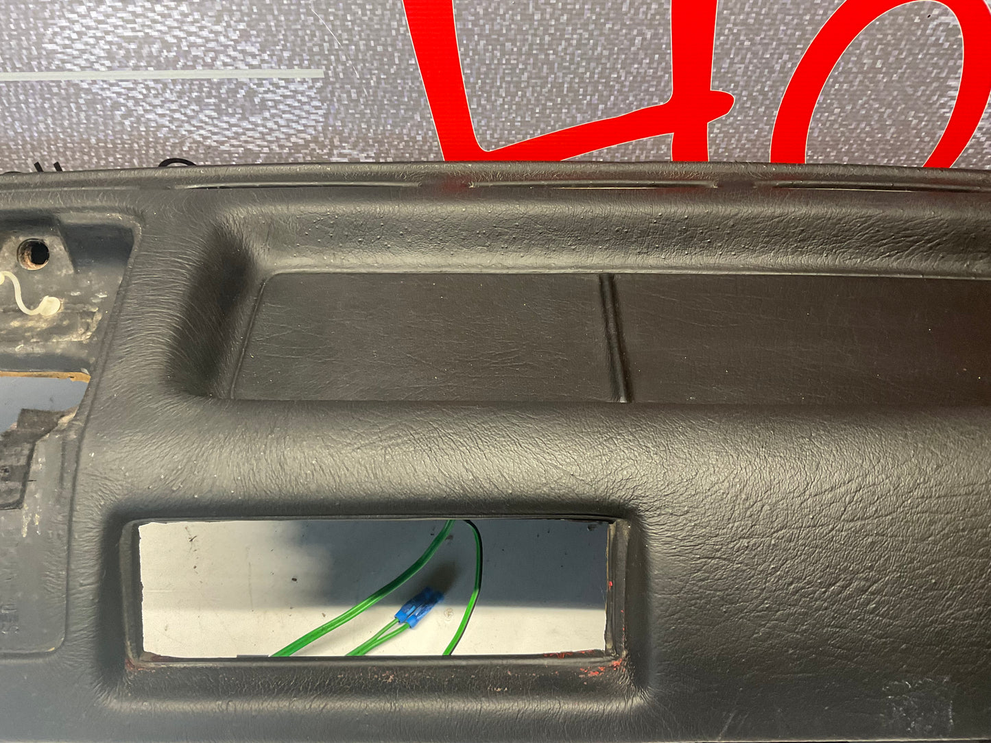 Ostrich Skin Dash Black 811857069 B2