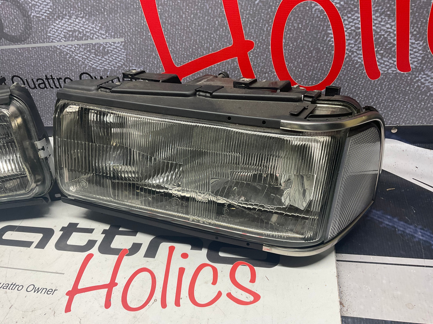 European Headlight Set Mint 447941029E/447941030E C3