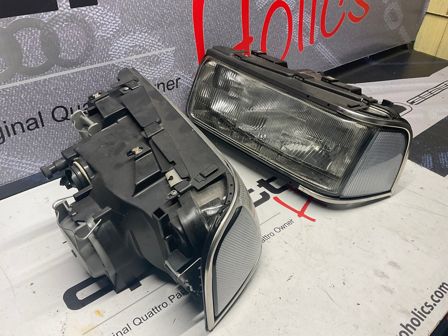 European Headlight Set Mint 447941029E/447941030E C3