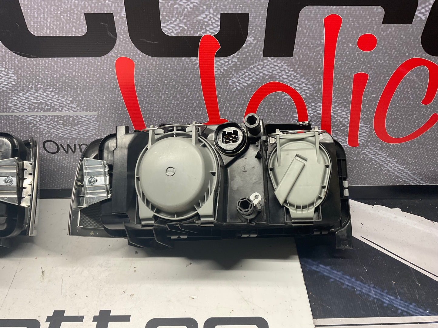 European Headlight Set Mint 447941029E/447941030E C3