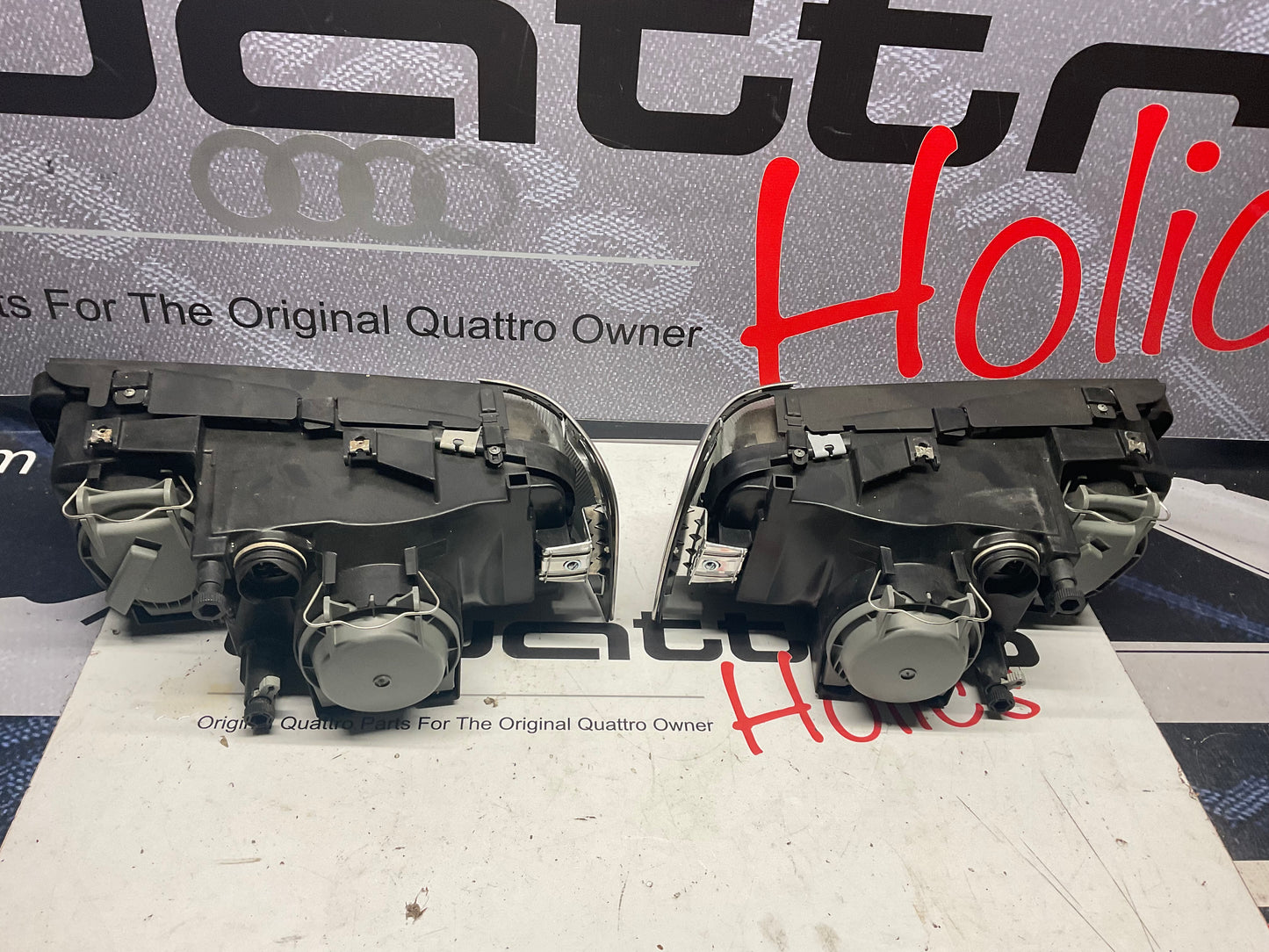 European Headlight Set Mint 447941029E/447941030E C3