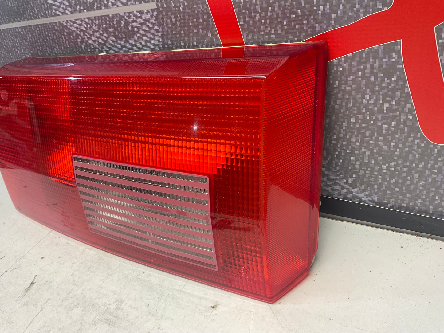 Driver Side Trunk Taillight 893945093C  B3