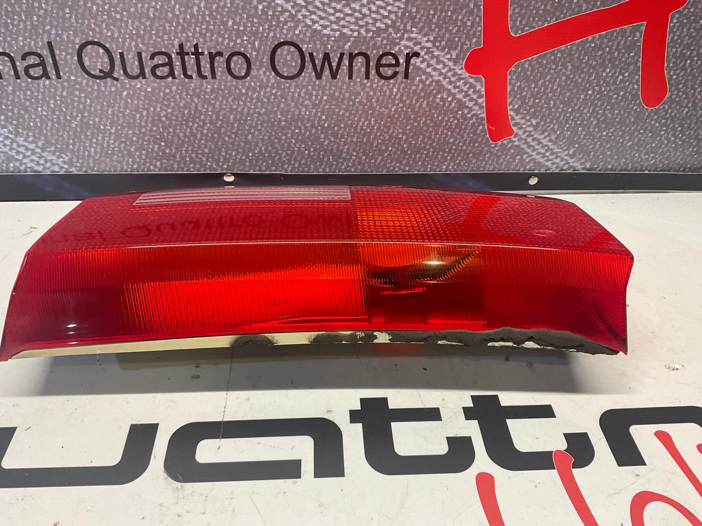 Driver Side Trunk Taillight 893945093C  B3