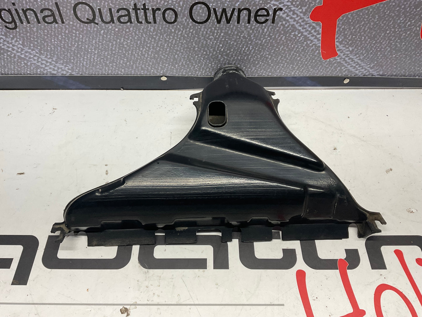 Injector Cooling Guide Duct 035133905J