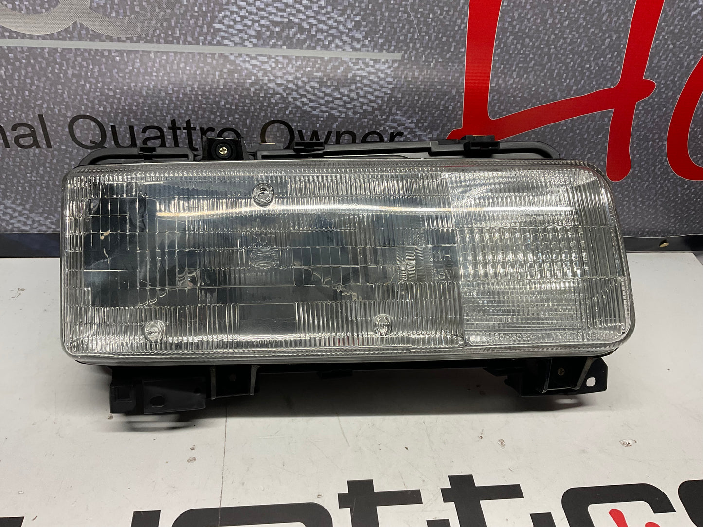 Passenger Headlight Right 447941030C  NOS  C3