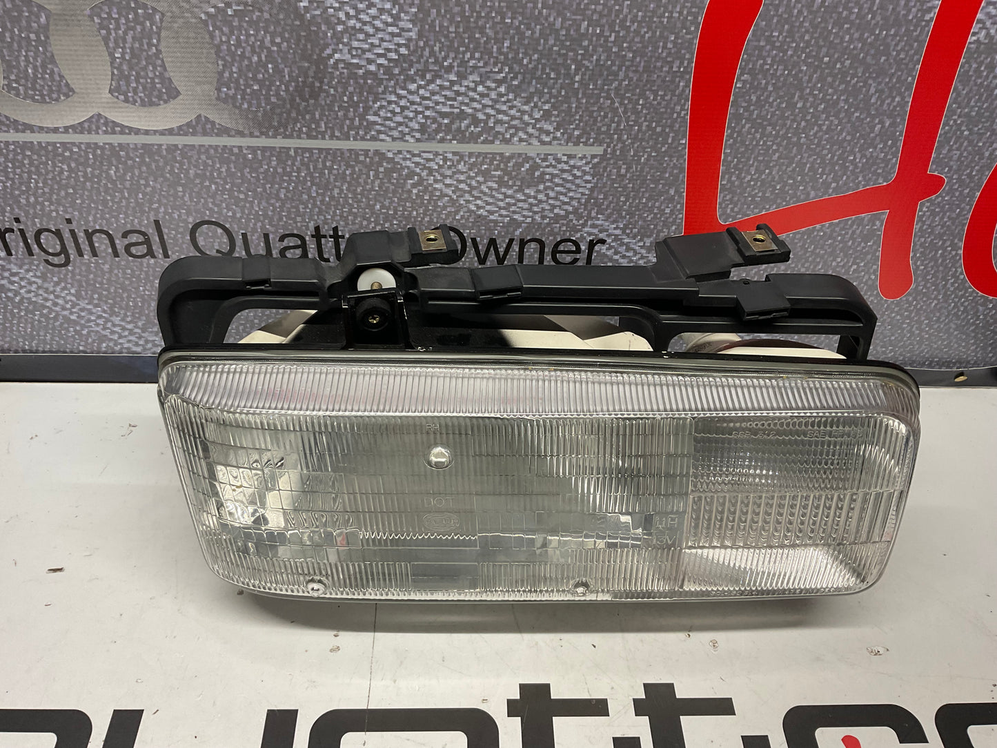 Passenger Headlight Right 447941030C  NOS  C3