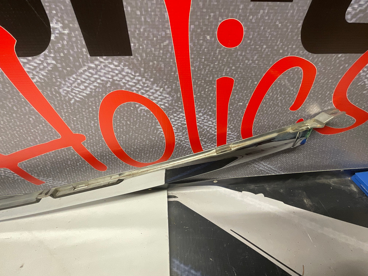 Front Bumper Center Trim 443807243G  C3