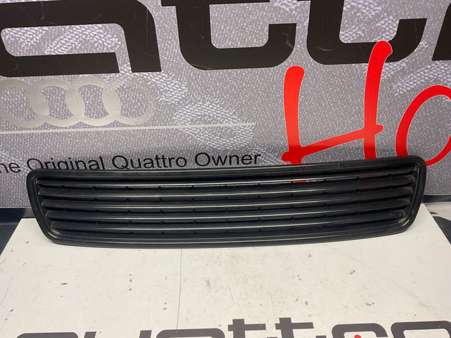 Front Grille Without Rings  8D06530E  B5