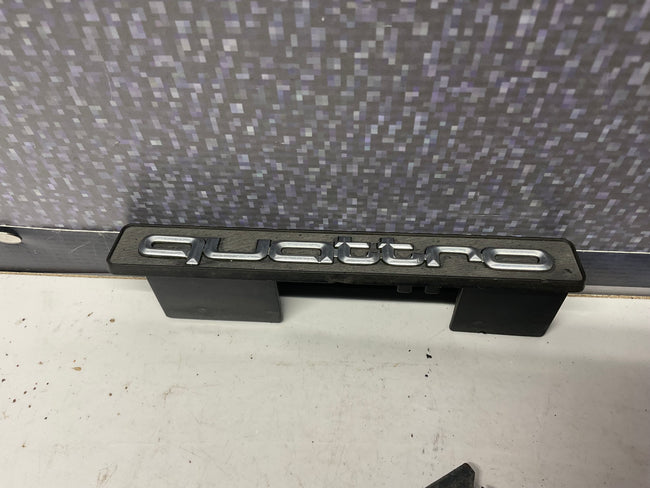 Quattro Grill Emblem Badge 447853736C  C3