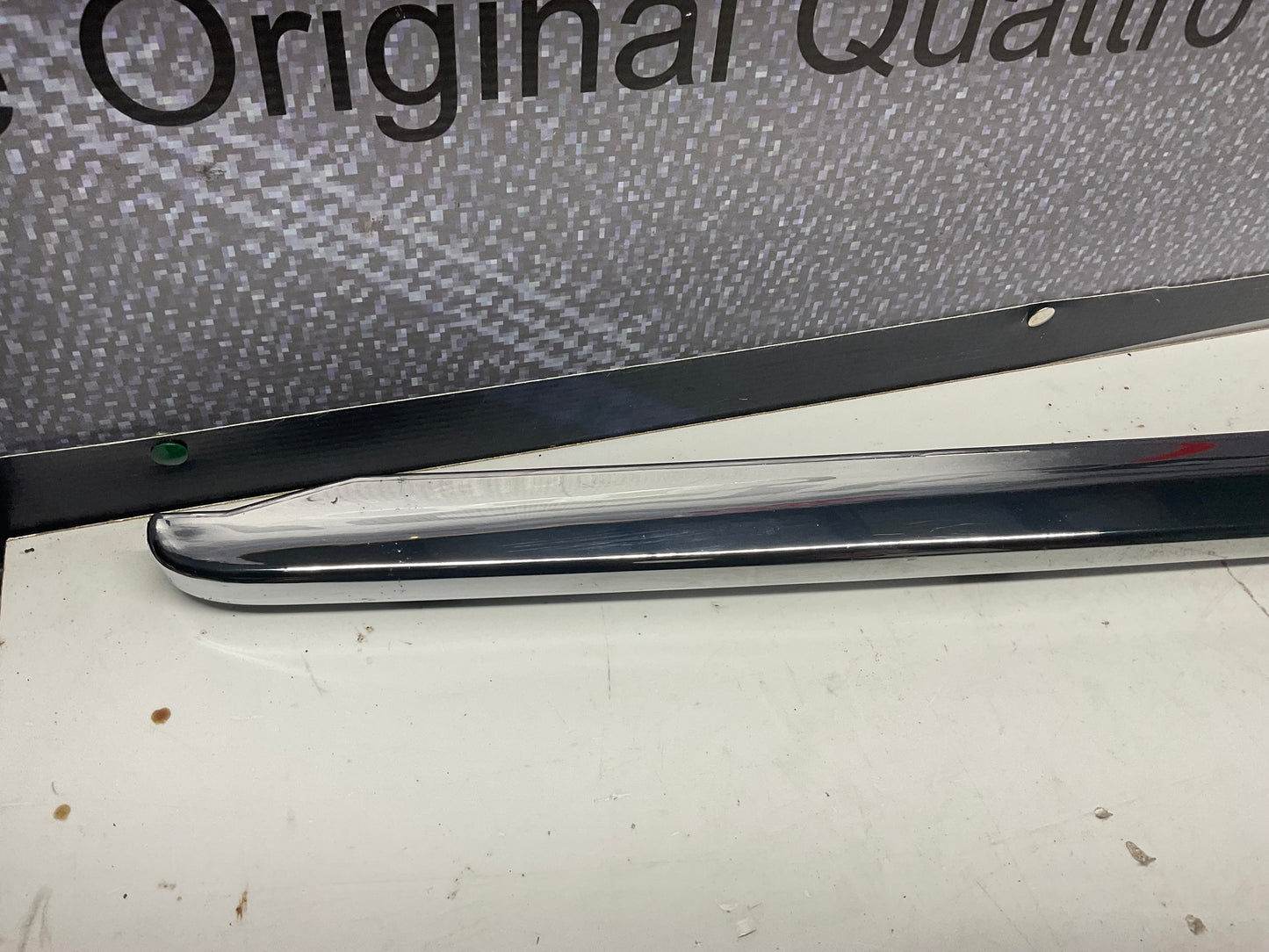 Passenger Front Bumper Trim Right NOS 443807260E C3