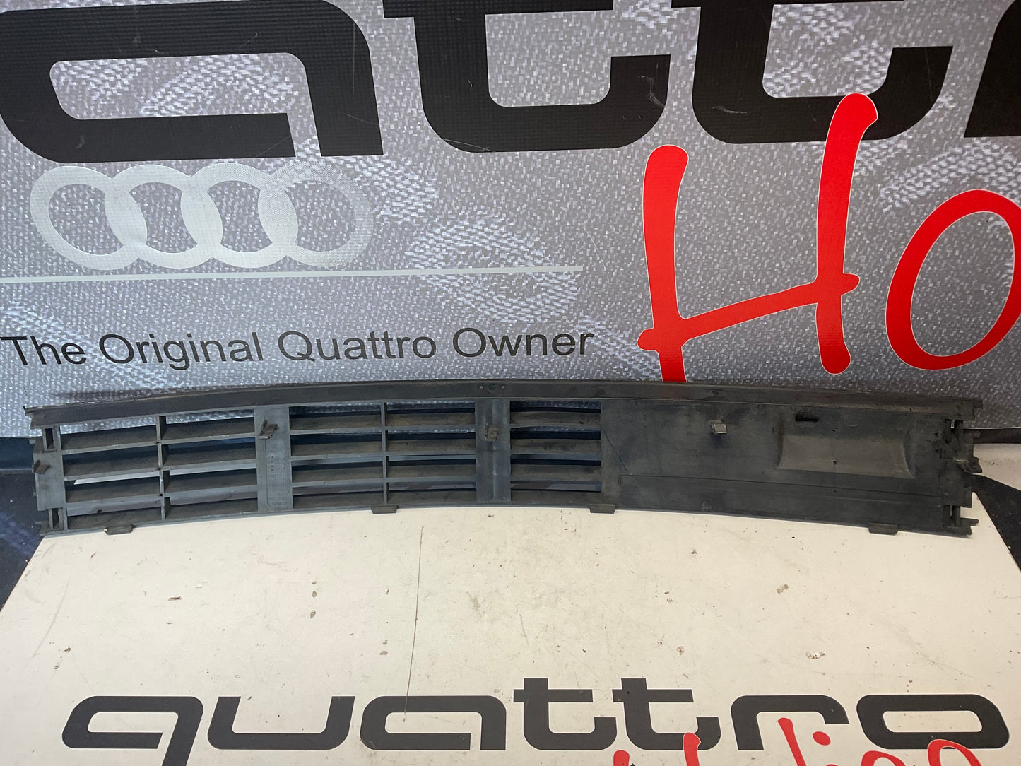 Front Lower Bumper Grille 893853667F  B3