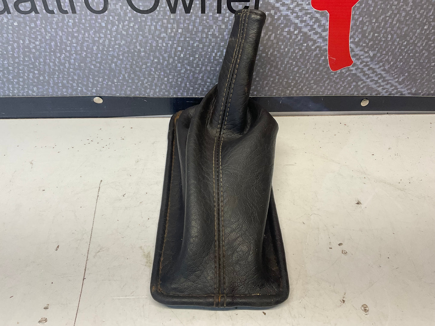 Leather Parking Brake Boot/Frame  Brown   B2  URQ