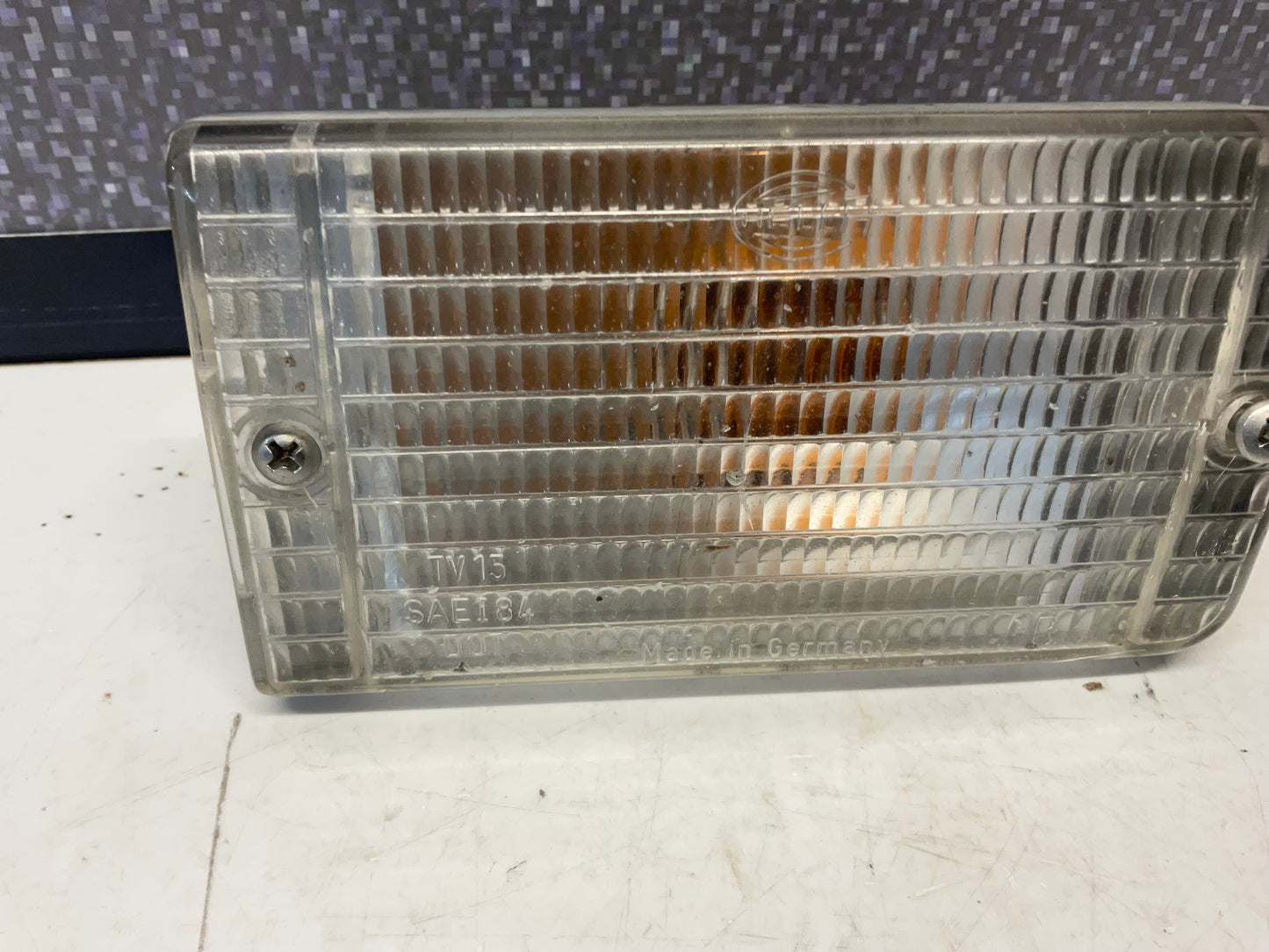 Passenger Front Turn Signal Right 813953050 B2