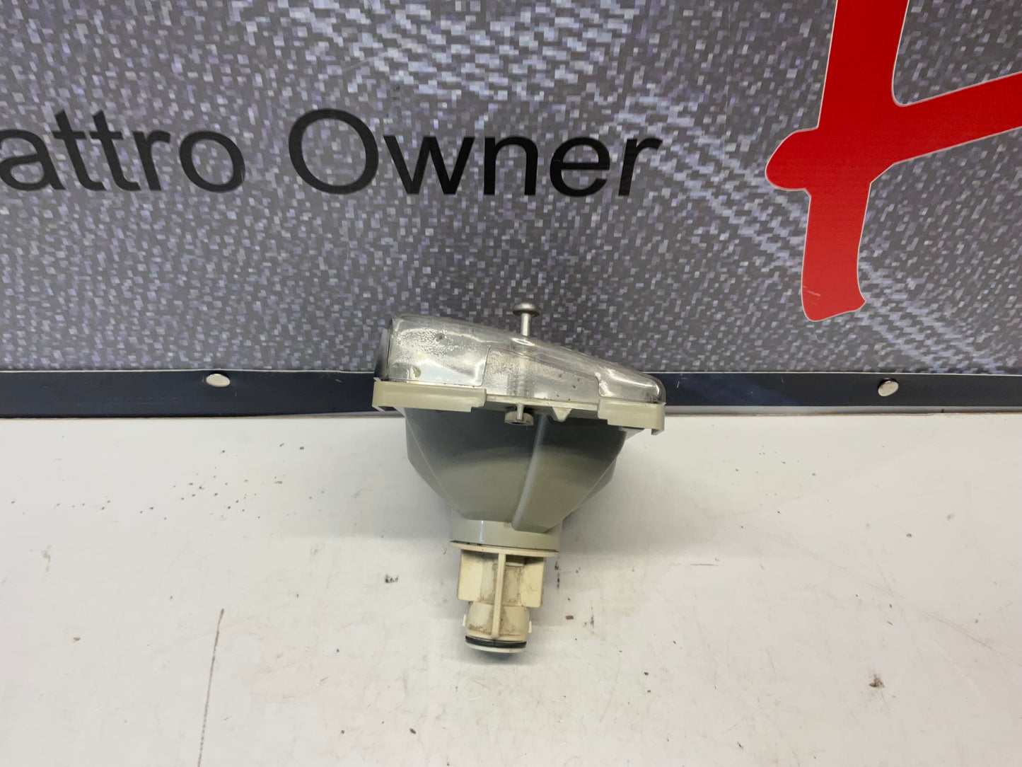 Passenger Front Turn Signal Right 813953050 B2