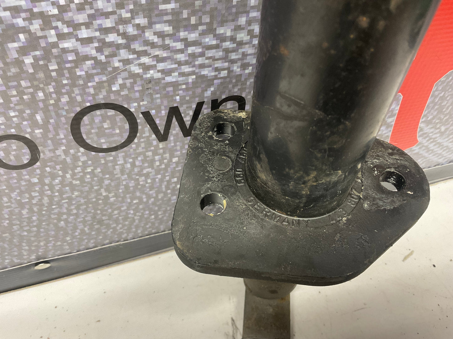 Driver Rear Bumper Shock Left  443807377D