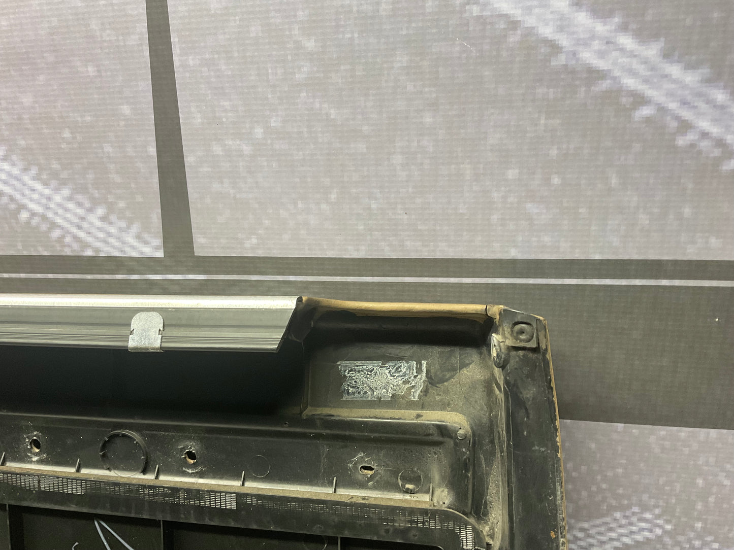 Driver Rear Door Panel Left 443867305  C3  D1  Travertine