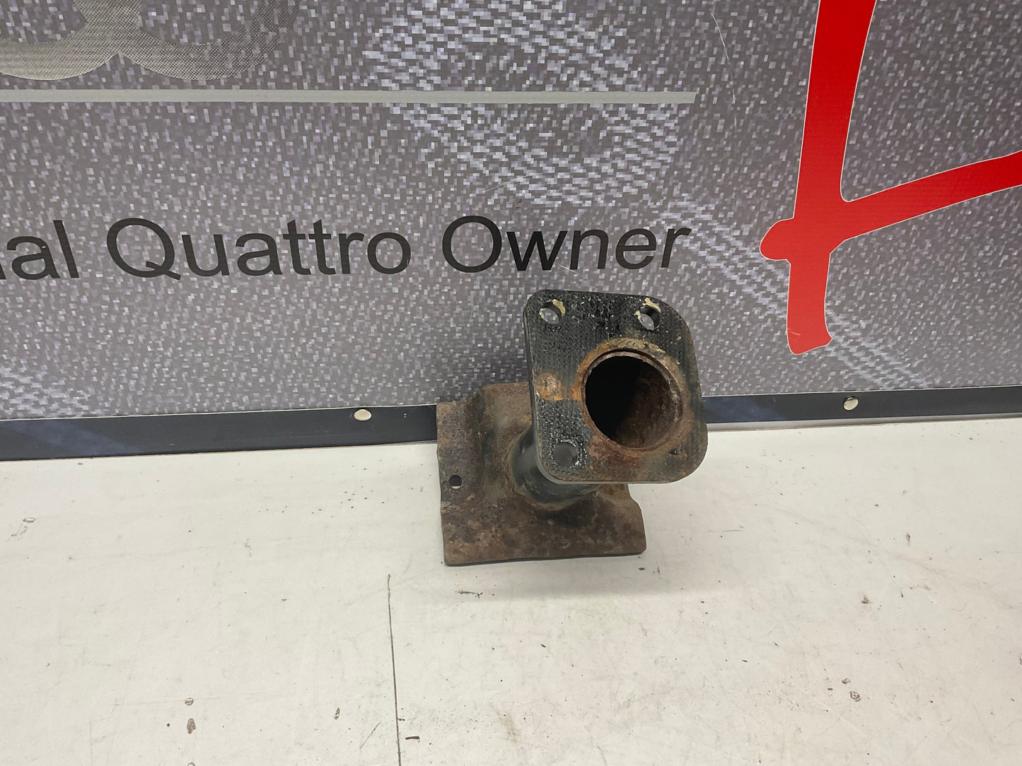 Passenger Front Bumper Shock Right 811807132A  B2