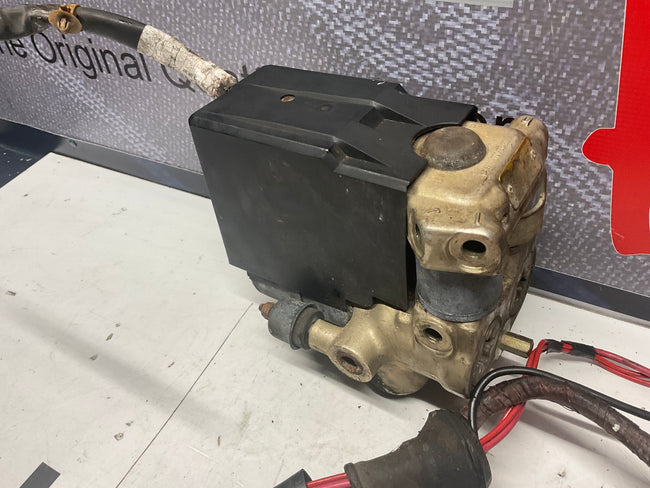 ABS Anti-Lock Pump + Wiring 857614111  Bosch B2 C3