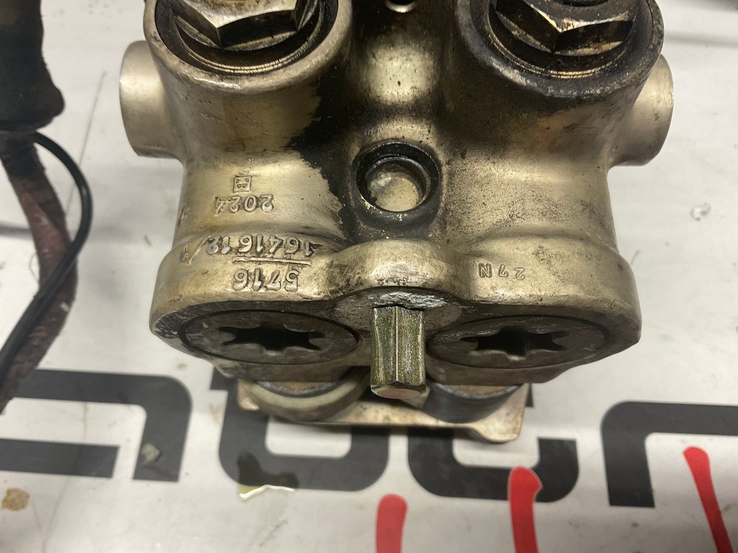 ABS Anti-Lock Pump + Wiring 857614111  Bosch B2 C3