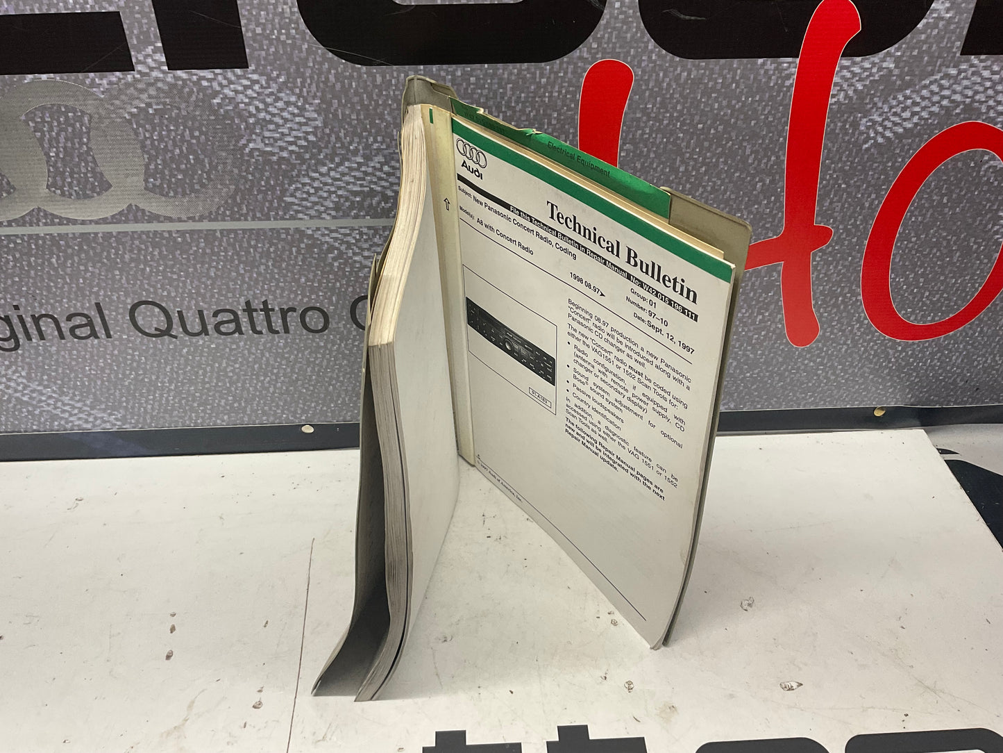 1997-2000 A8 Electrical Equipment Repair Manual W42015196111  D2