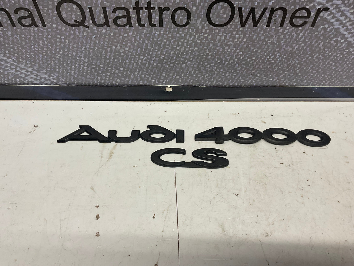 Trunk Lid Badges Audi 4000 CS  Black  B2